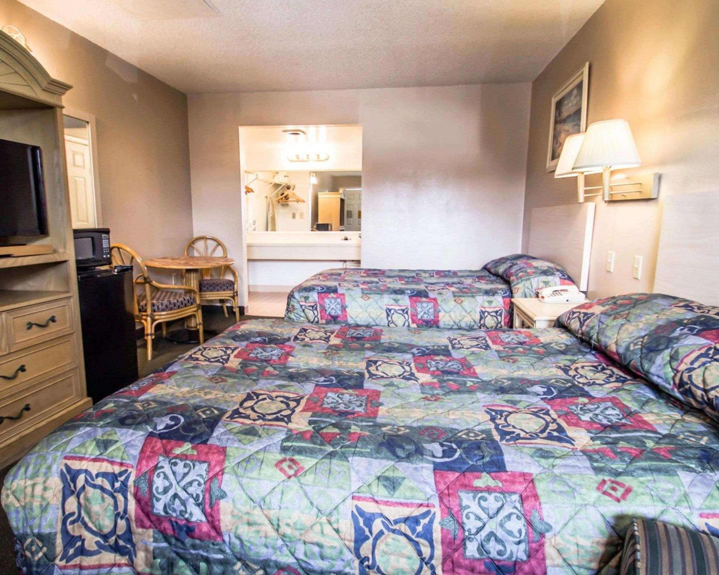 Rodeway Inn Apopka Forest City Exterior foto